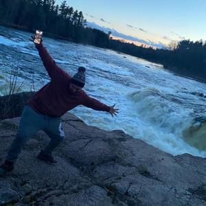 Meet your Posher, Dana